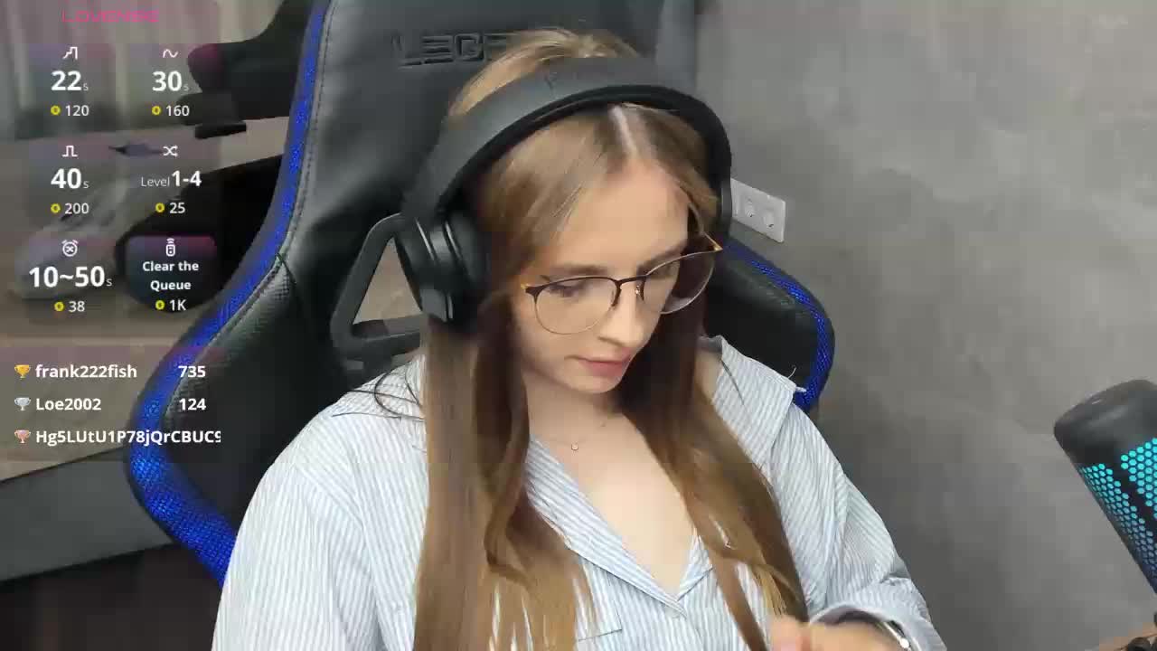 MCfly-1 Live Sex December 17, 2025