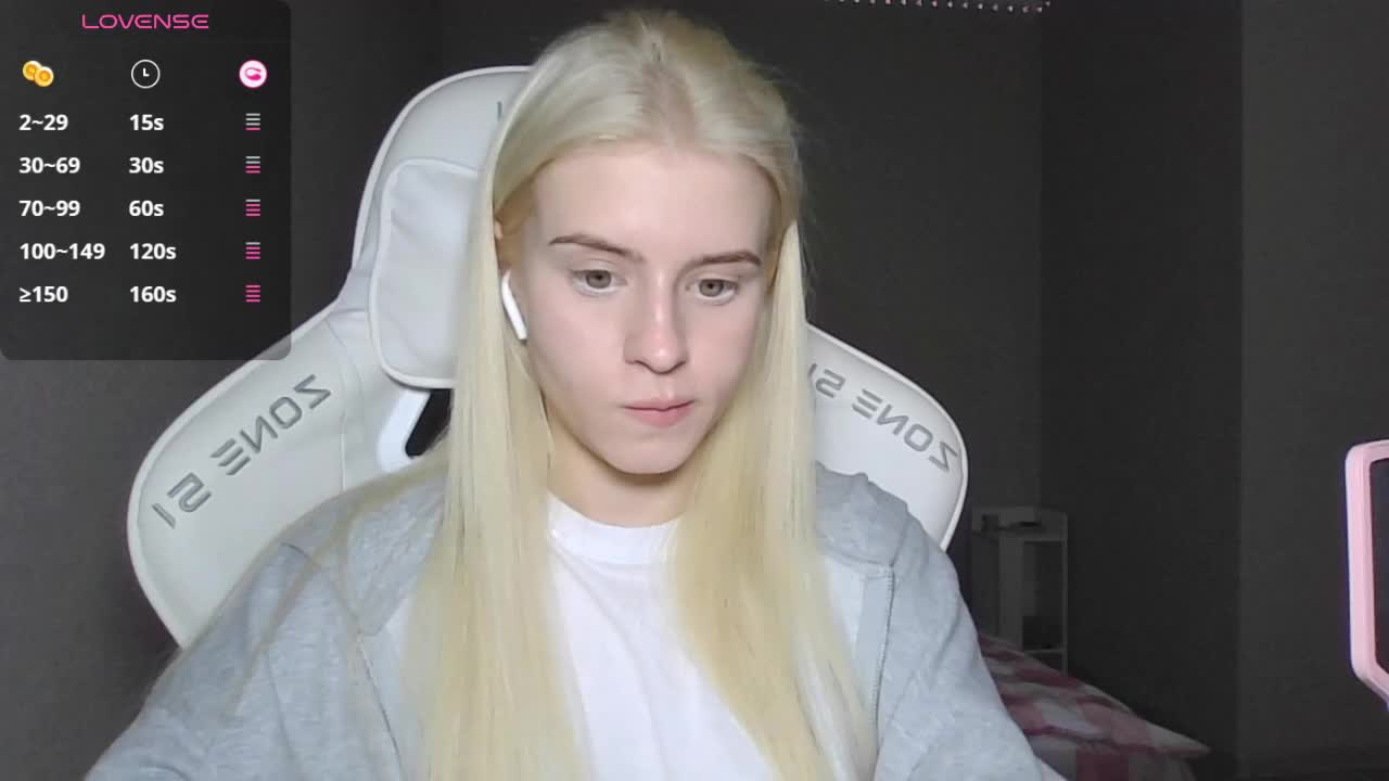 Helga_Pataki Live Sex December 14, 2025
