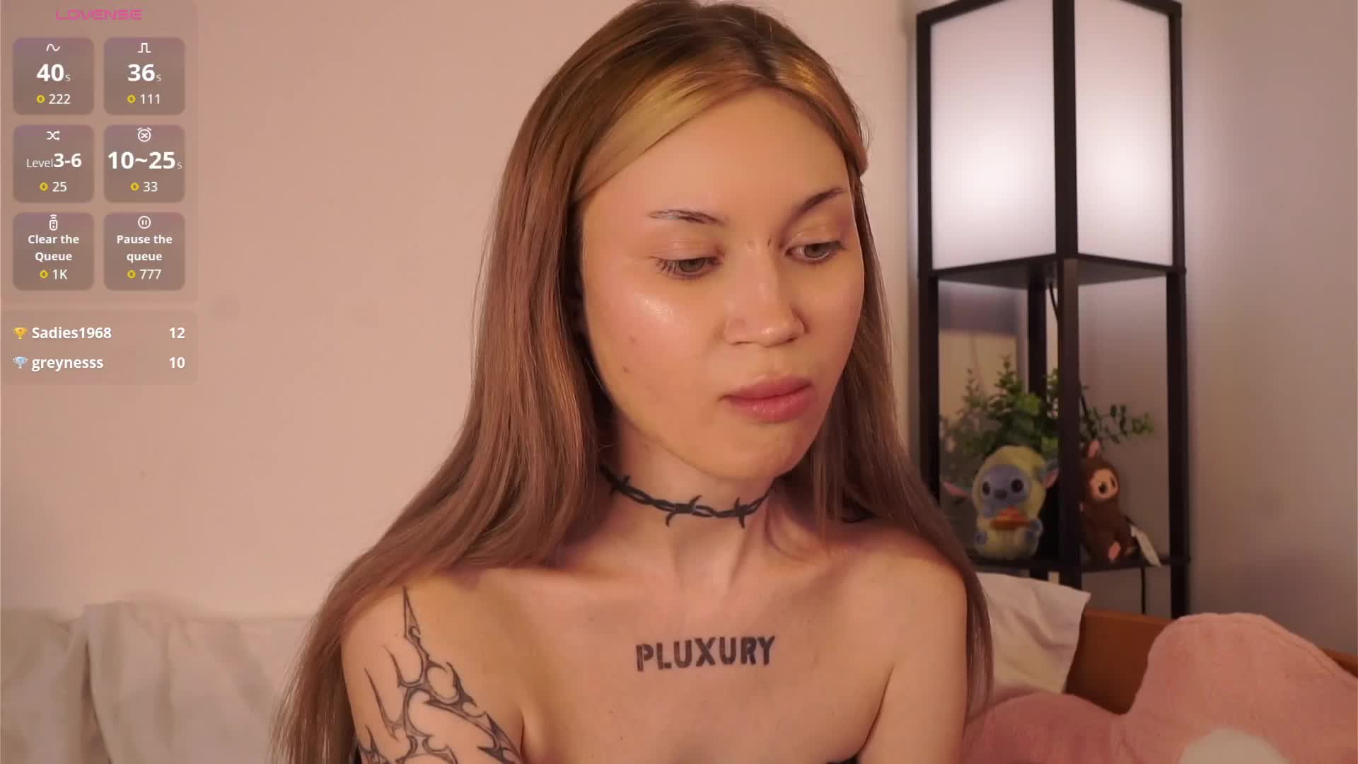 PLUXURY- Live Sex December 18, 2025