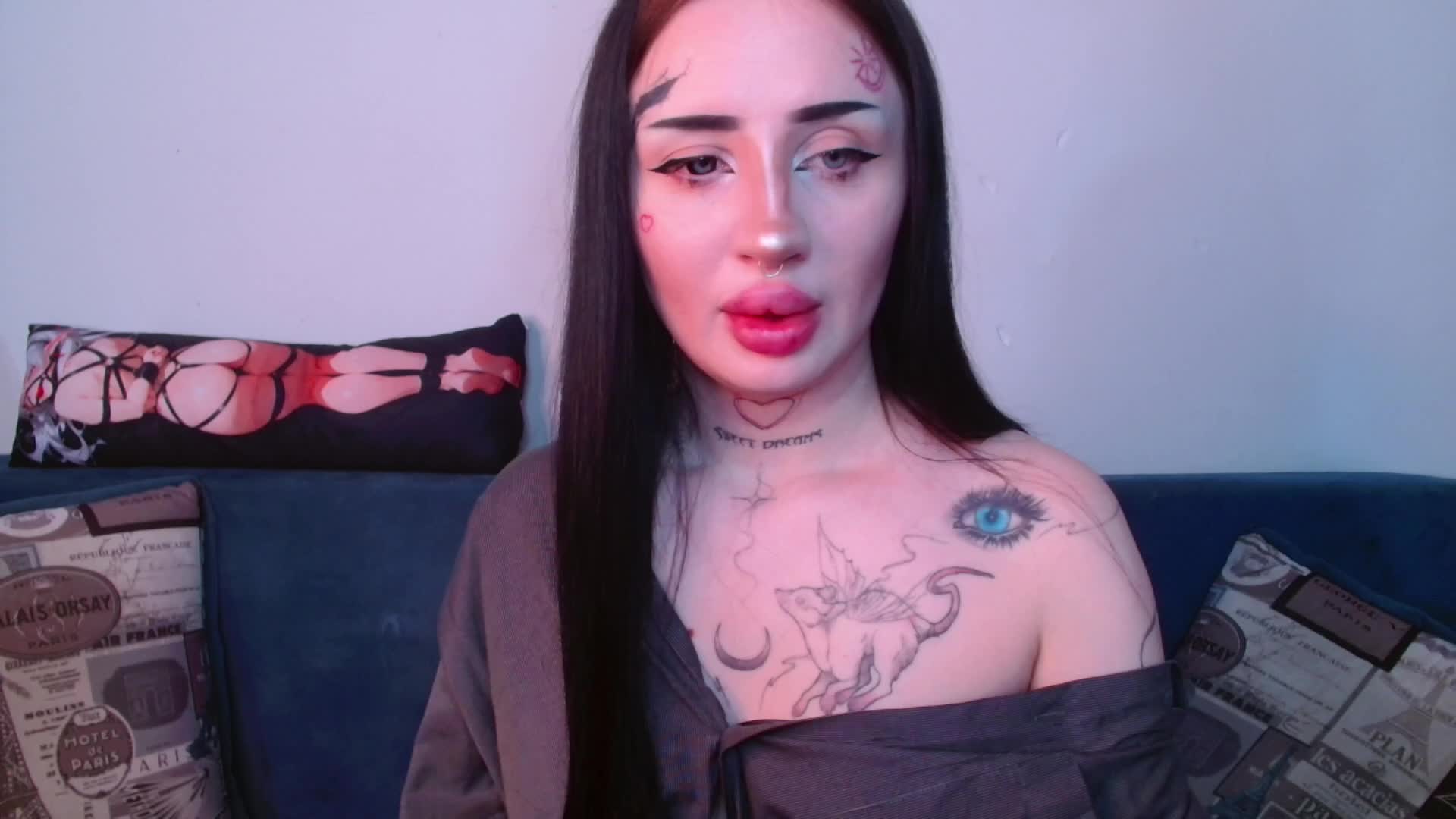 lisa-tatt Live Sex December 13, 2025