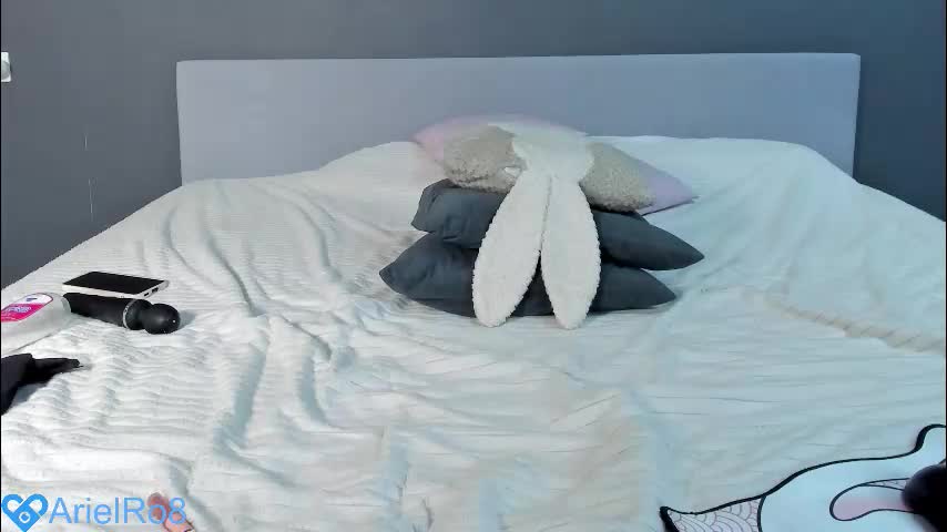 ariel_rouse Live Sex December 14, 2025