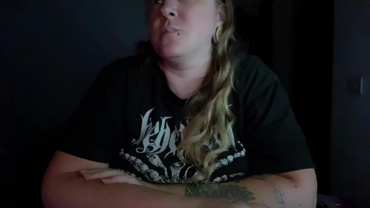 NylonQueen Live Sex December 14, 2025