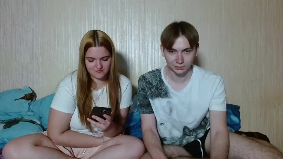 love_language776834 Live Sex December 15, 2025