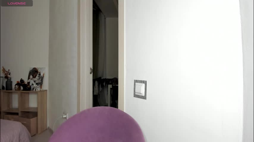 synop_sis Live Sex December 17, 2025