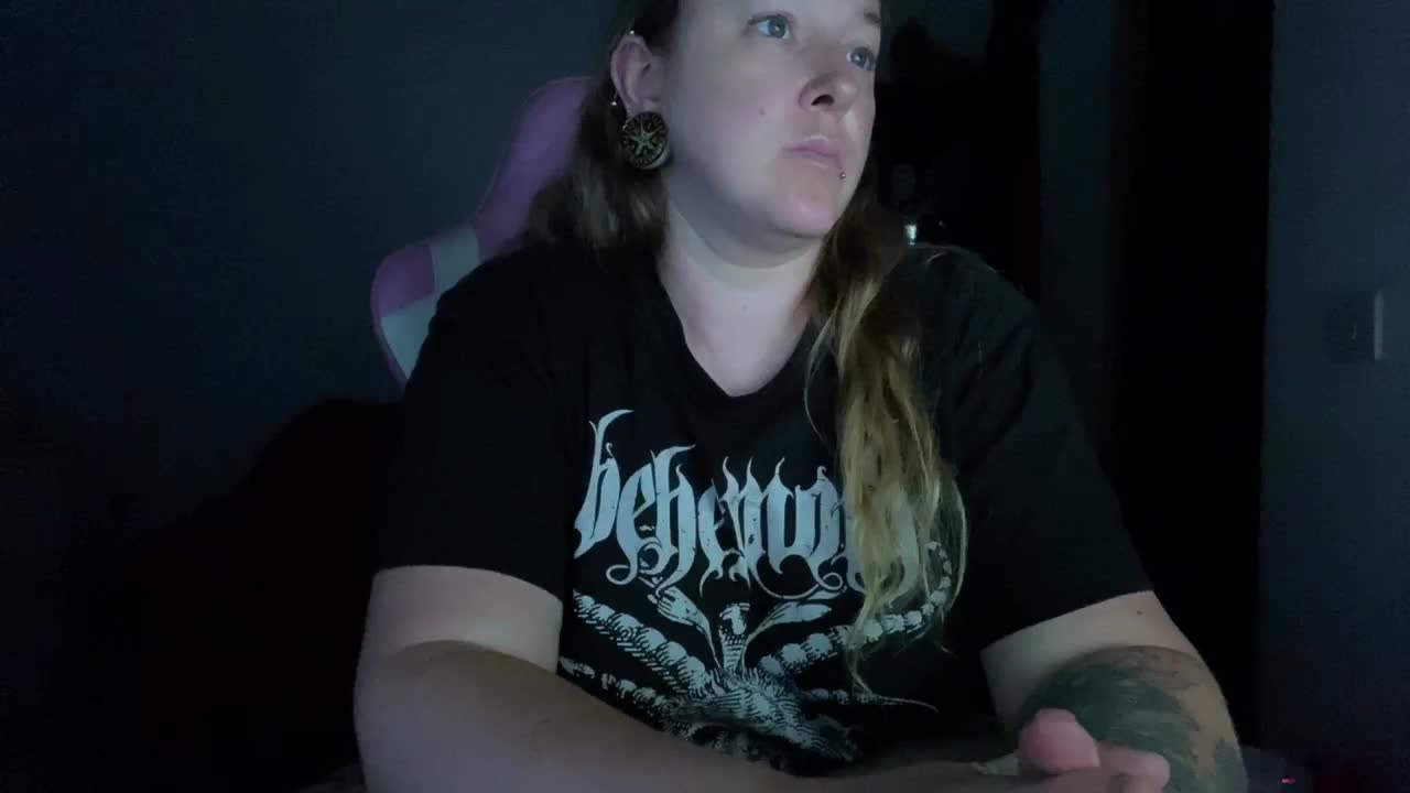 NylonQueen Live Sex December 14, 2025