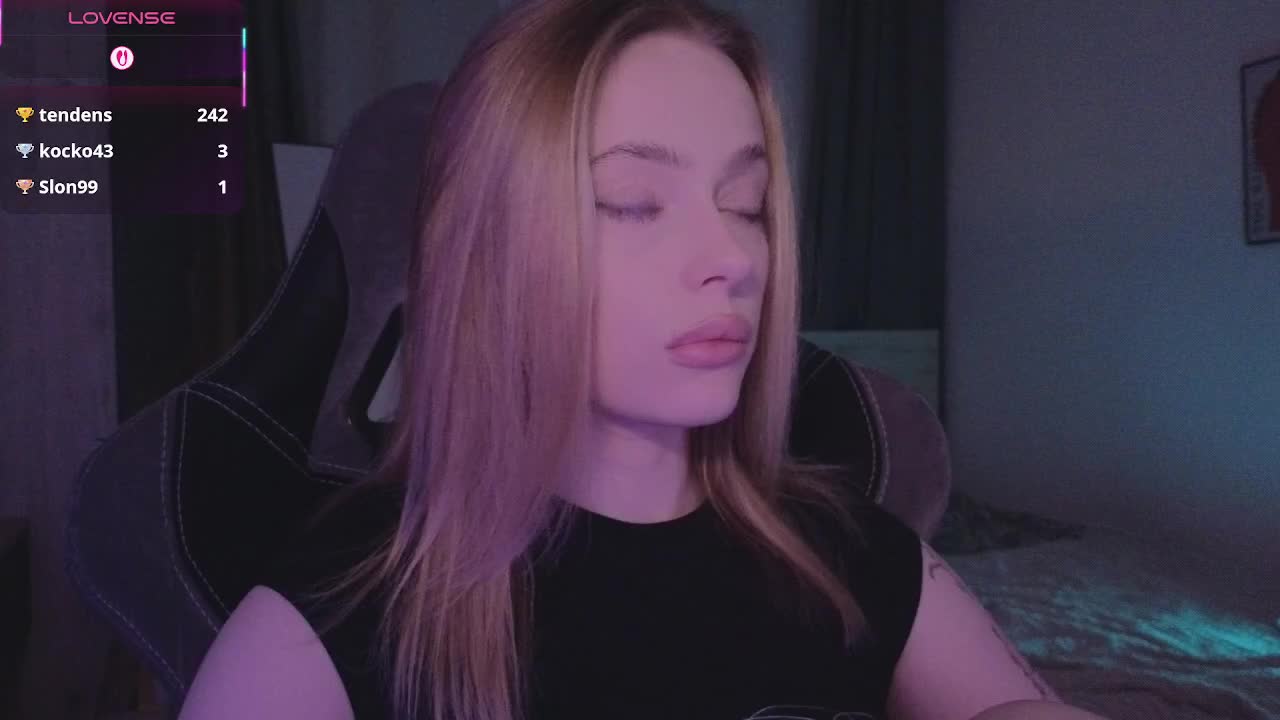 mayshy Live Sex December 13, 2025