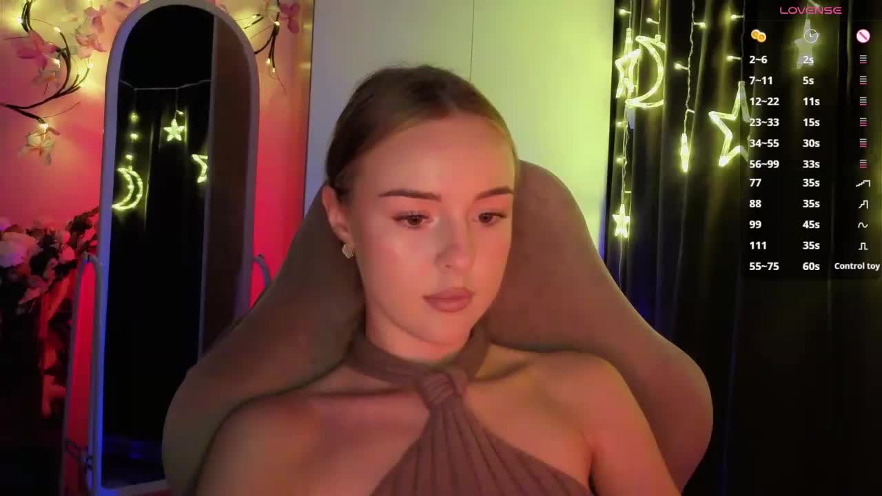 Nestyzz Live Sex December 14, 2025