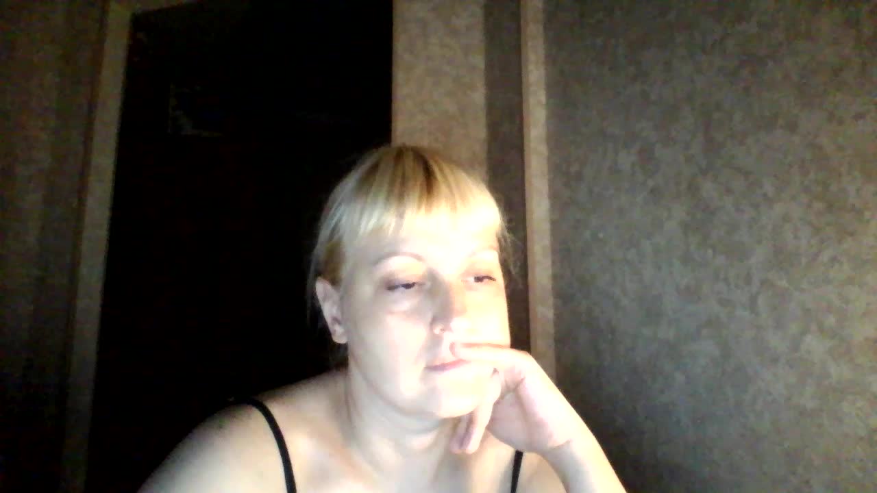 krisss2016 Live Sex December 15, 2025