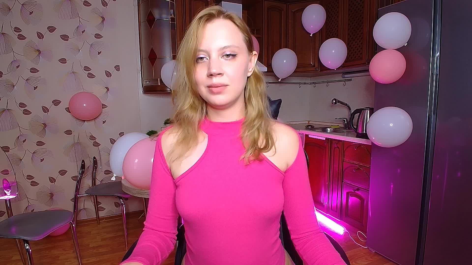 Nadins Live Sex September 1, 2025