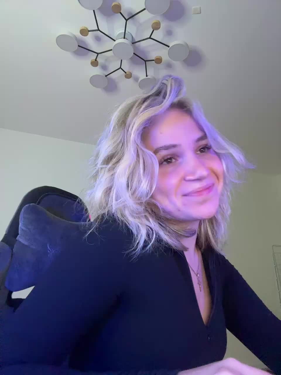 alicelaff Live Sex December 13, 2025