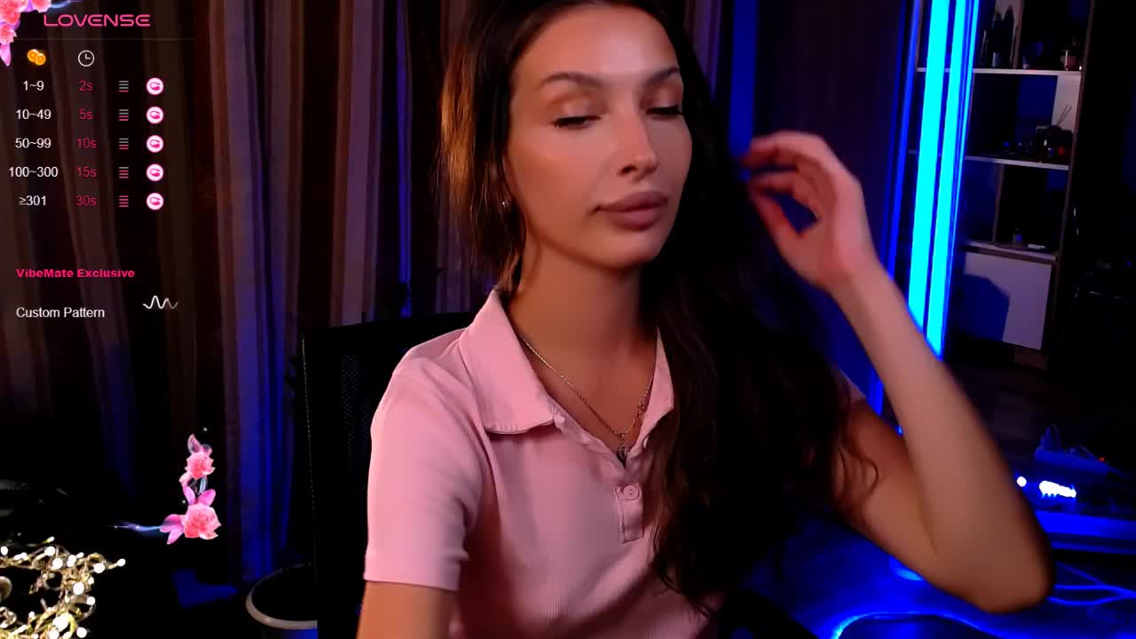 LauraBess Live Sex December 15, 2025