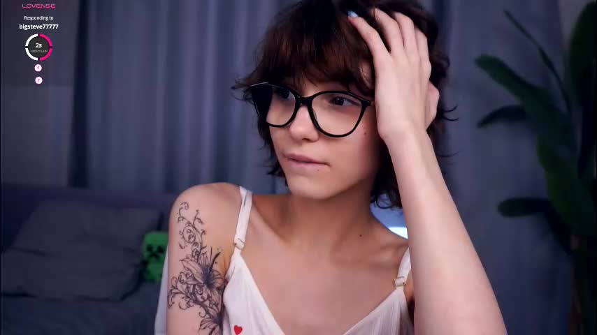 odettehatt Live Sex December 17, 2025