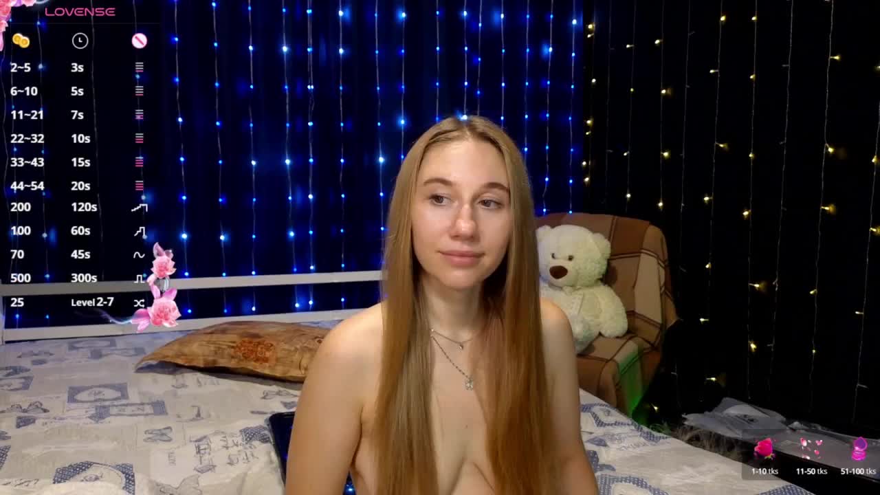 kiskaWEDNESDAY Live Sex December 18, 2025