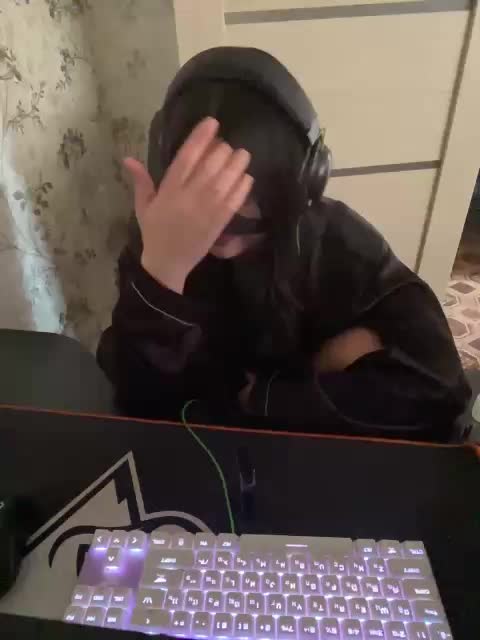 Aloeloea Live Sex December 17, 2025