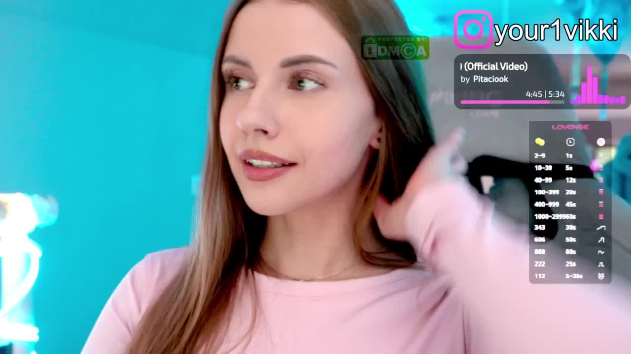 VikkiExtraCheese Live Sex December 18, 2025