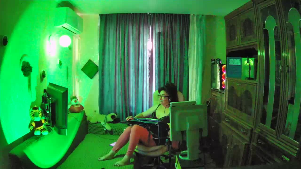 Infodar Live Sex December 18, 2025