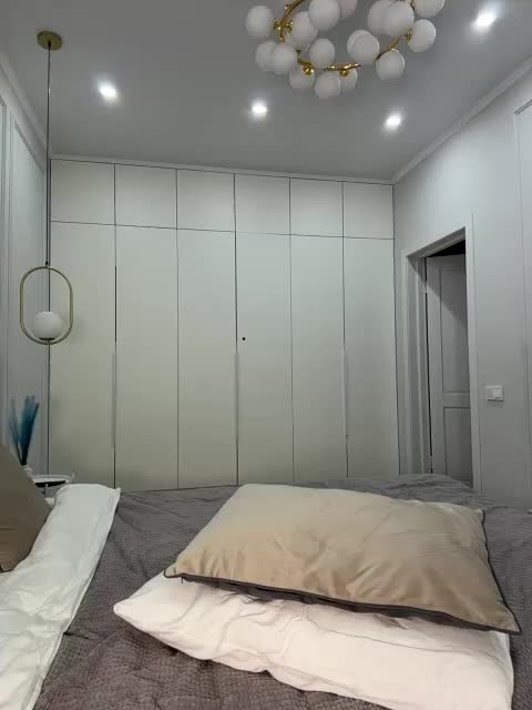 Oops_kiraa Live Sex December 18, 2025