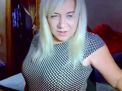 Savan35na Live Sex December 17, 2025