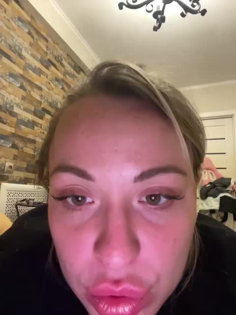 HollyDoll Live Sex September 1, 2025