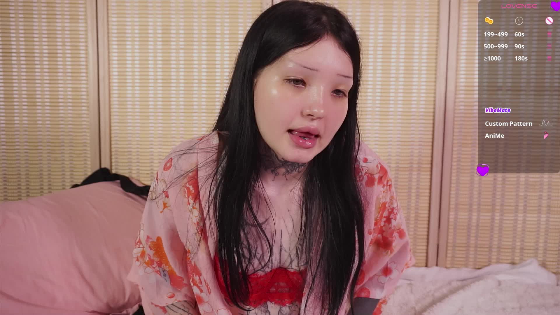 Leinbone Live Sex December 17, 2025