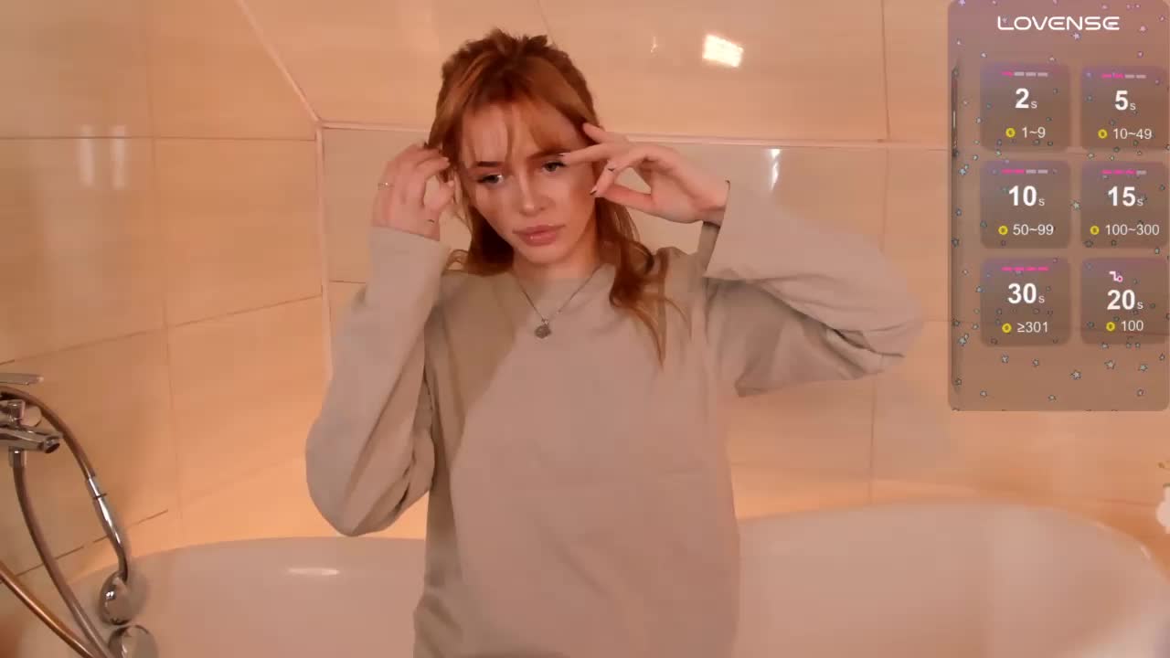 Phoenix_Margo Live Sex December 18, 2025