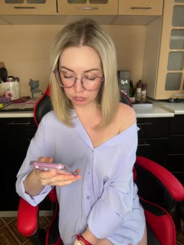 AloveA69 Live Sex December 17, 2025