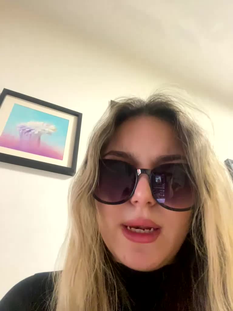 JULIE21 Live Sex December 13, 2025