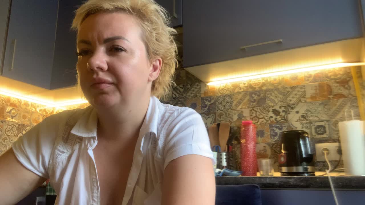 Oksana494 Live Sex December 15, 2025