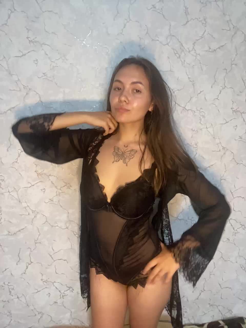 kiskamaaaaa Live Sex December 13, 2025