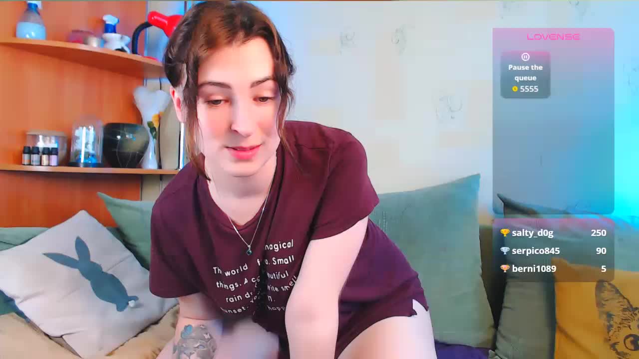 Caroline1995 Live Sex December 17, 2025