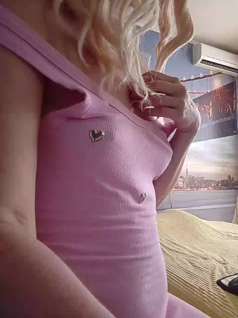 MoniKkkkkkkkkk Live Sex 2025.09.01