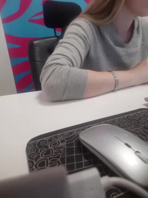 Xo4y-Tpax Live Sex December 14, 2025