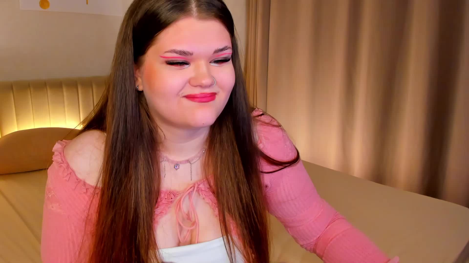 elle-one Live Sex December 13, 2025