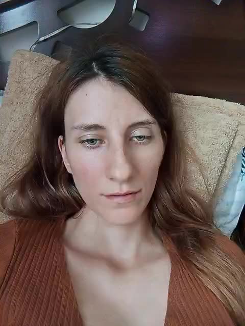 Kitty2044 Live Sex December 13, 2025