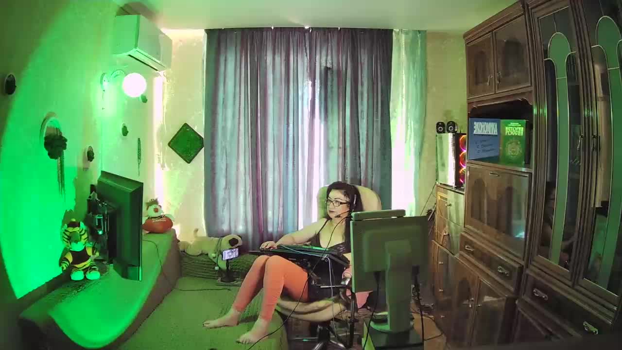 Infodar Live Sex December 18, 2025