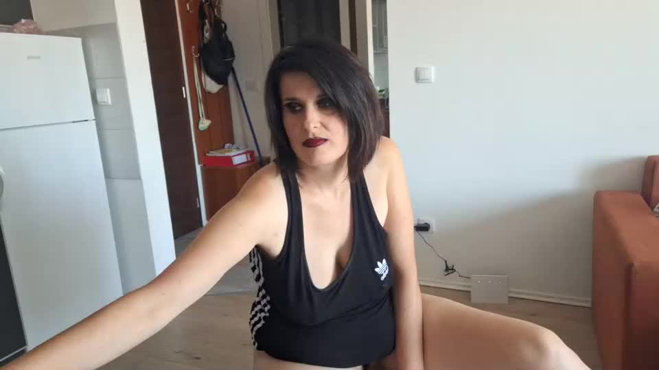 milf44milf Live Sex December 20, 2025