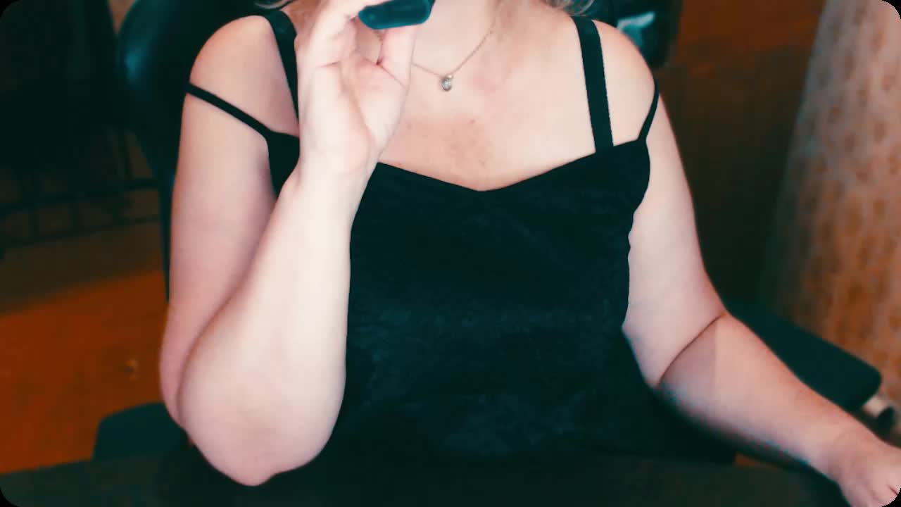 Alisa1917 Live Sex December 17, 2025