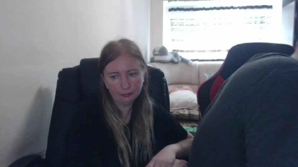 jenisandpeter Live Sex December 19, 2025
