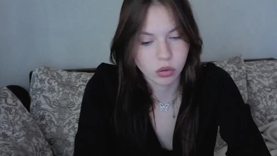 let_me_seee Live Sex December 13, 2025