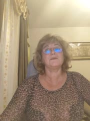 KarinkaSweet Live Sex December 14, 2025