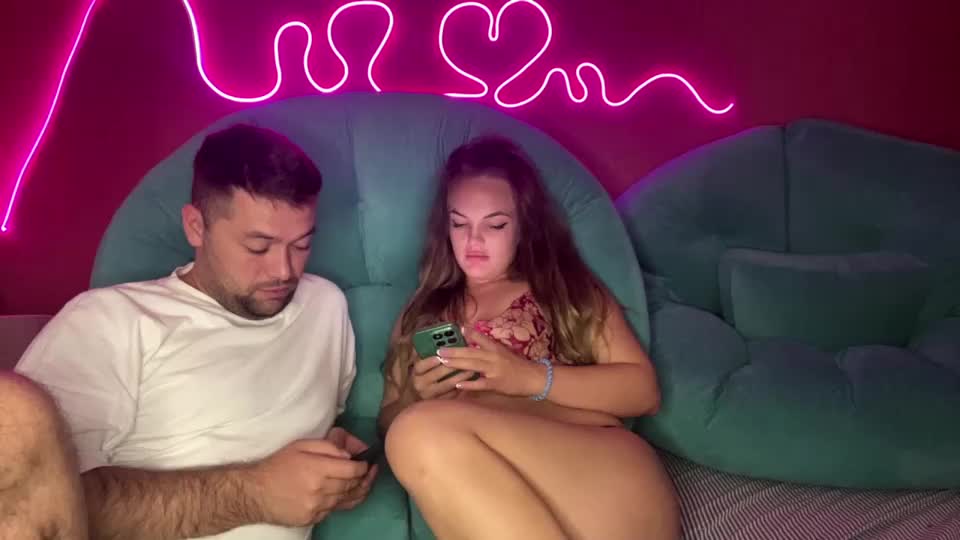 deeplookscouple Live Sex December 14, 2025