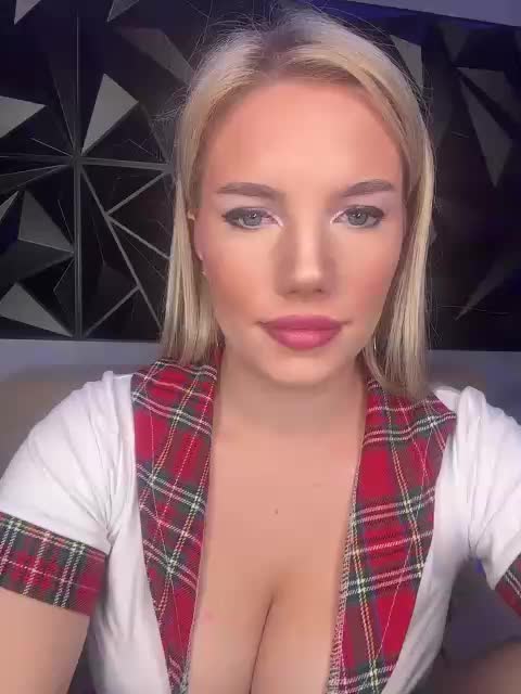 LYALAtop Live Sex December 17, 2025