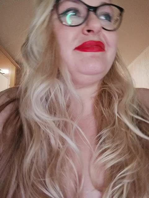 NushaMilf Live Sex December 13, 2025