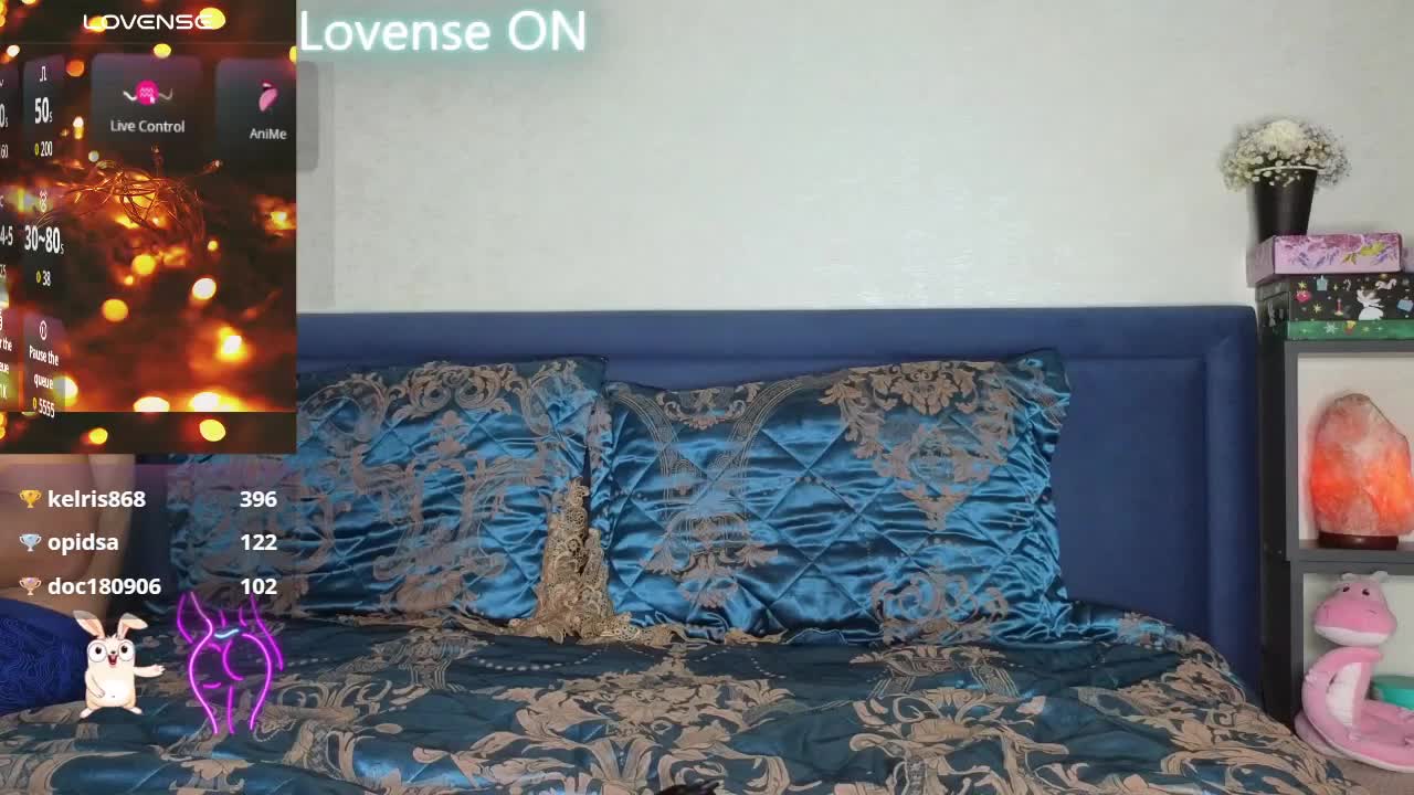 Couple_Twix Live Sex December 14, 2025