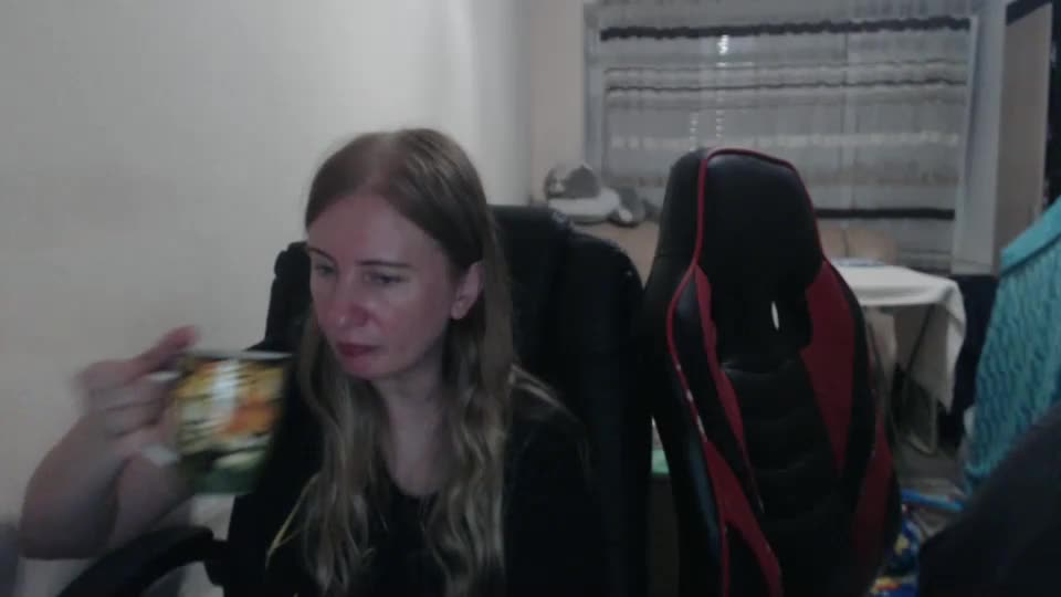 jenisandpeter Live Sex December 19, 2025