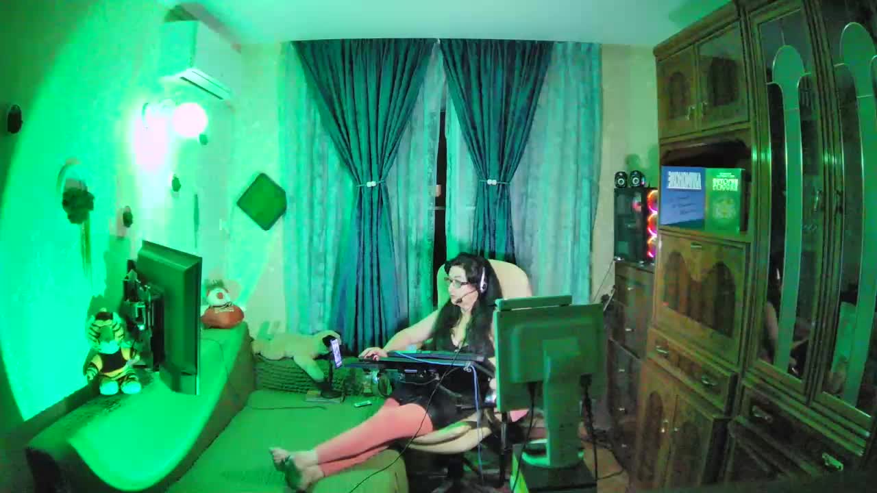 Infodar Live Sex December 18, 2025