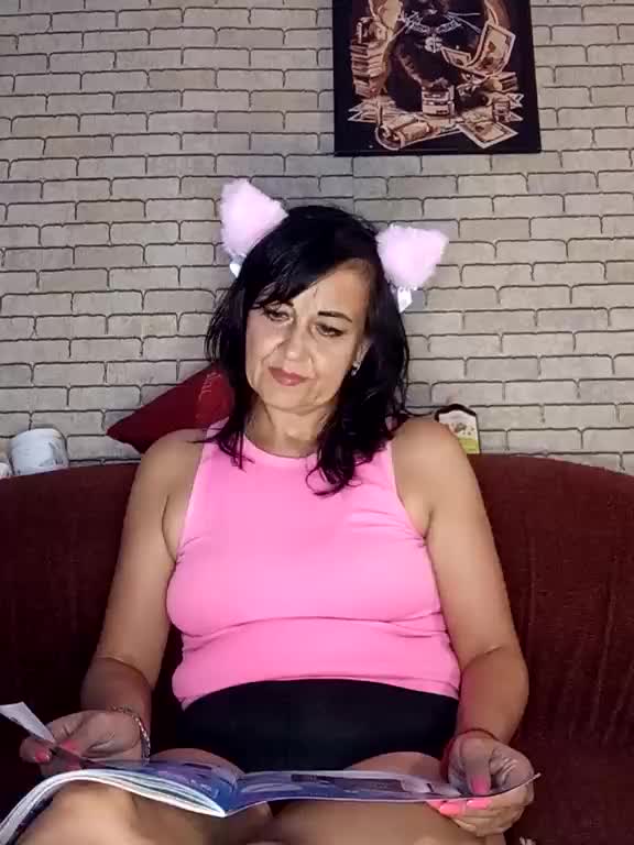 Lina-a-13 Live Sex December 14, 2025