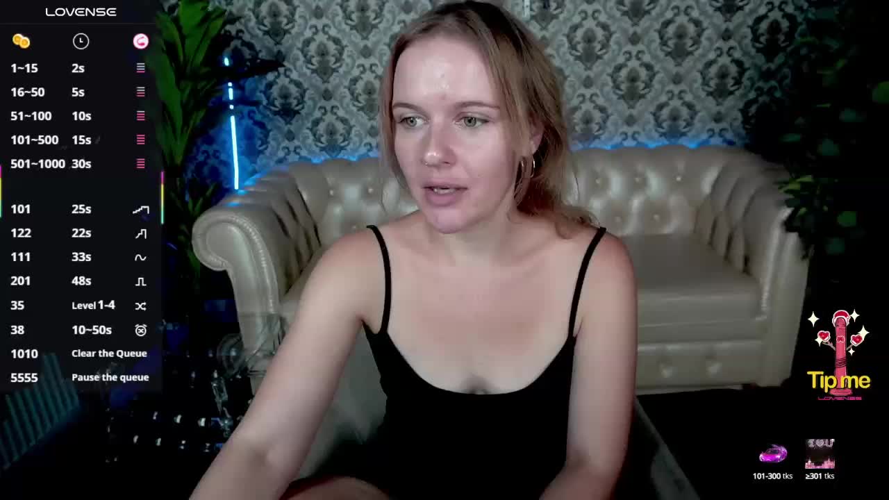 MaribelRiver Live Sex December 13, 2025