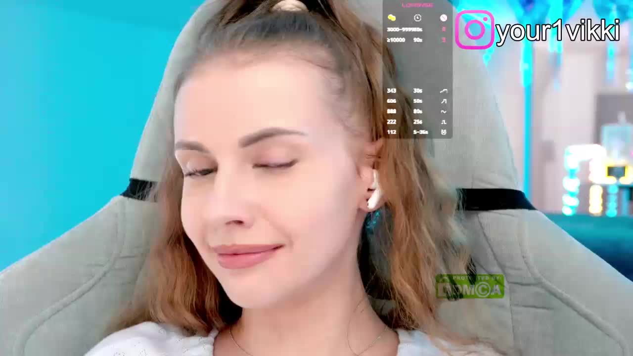 VikkiExtraCheese Live Sex December 18, 2025