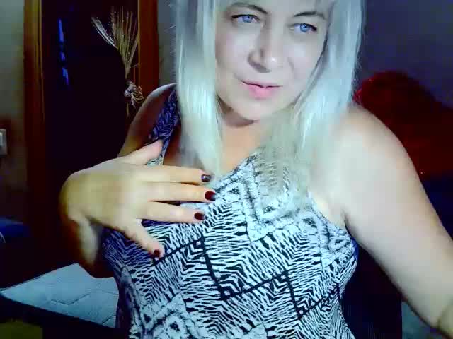 Savan35na Live Sex December 17, 2025